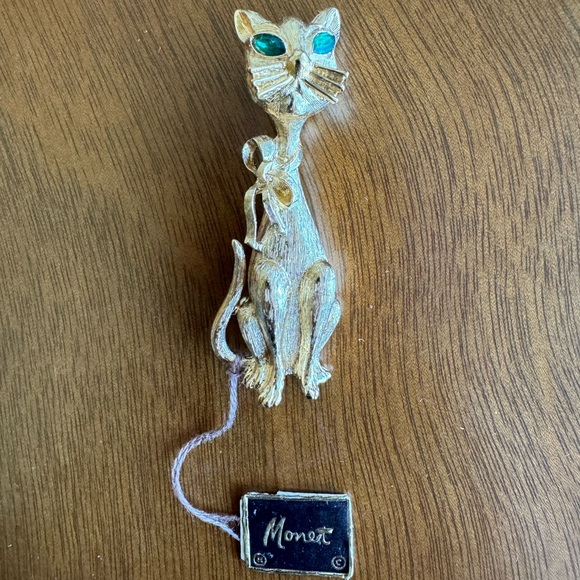 Vintage gold cat brooch - Monet Kitty 1961 - Picture 1 of 3